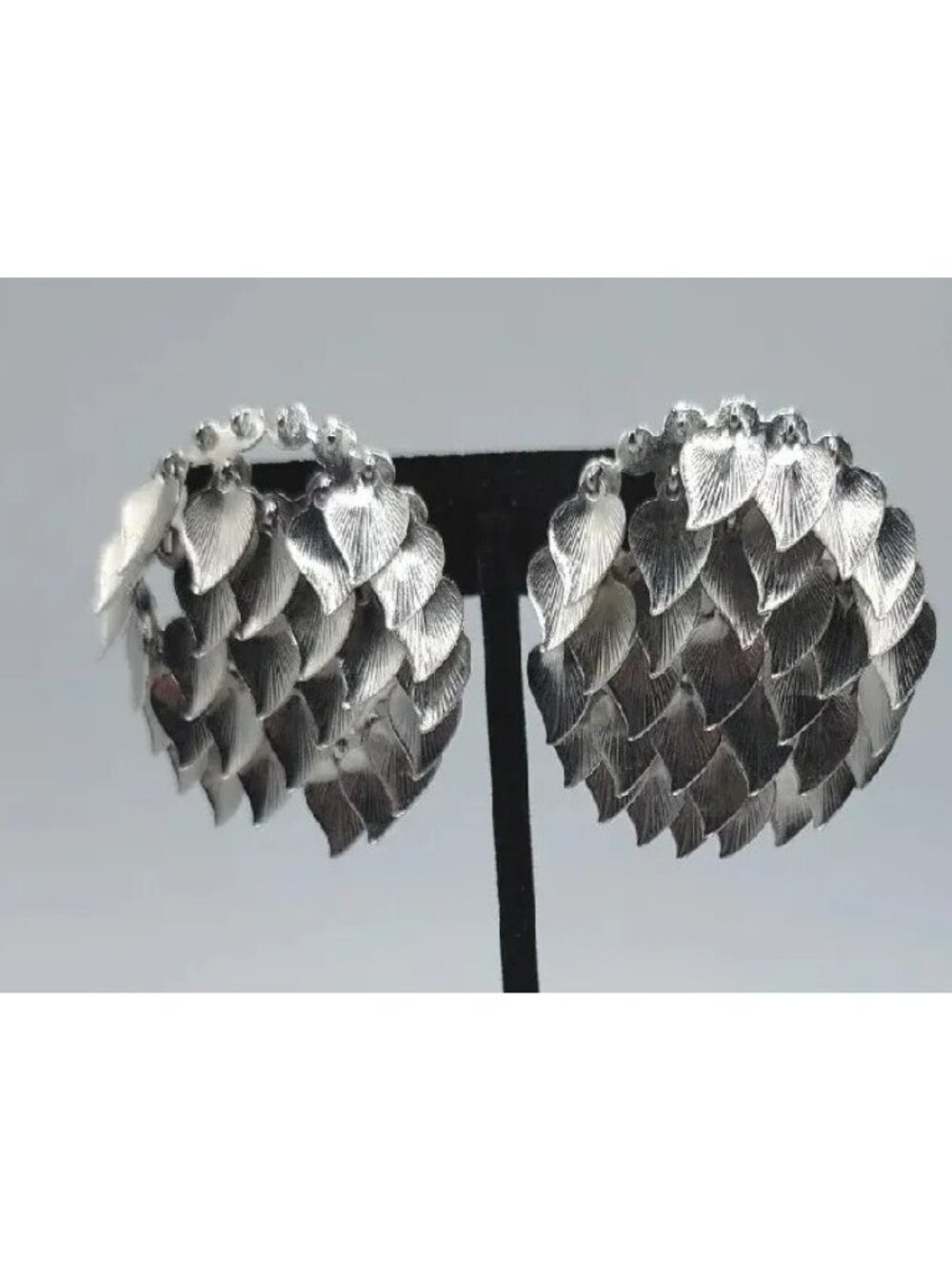 Coro Ruffled Feather Clip-On Earrings Silver Tone Runway Style Vintage